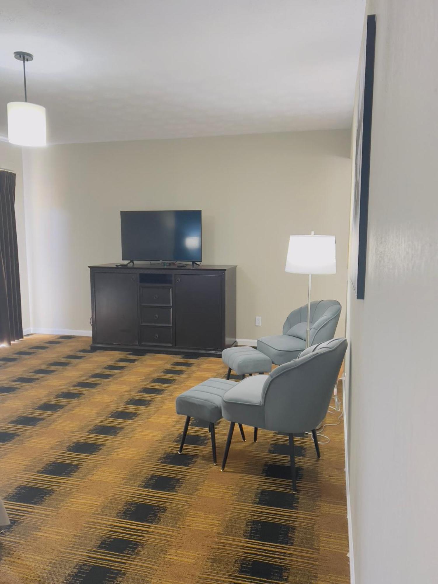 Budgetel Inn & Suites Dillard Exteriör bild